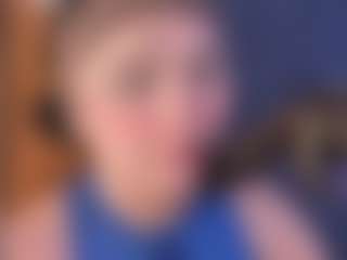 Live cam show with HoneyJenny - Machine on luckytryst.com