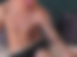 Live cam show with AndrewClar - Submissive on Camsoda