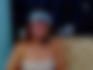 Live cam show with isalombardi - Domination on Chatstar