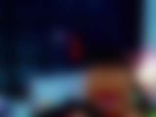 Live cam show with isalombardi - Gagging on Instabang