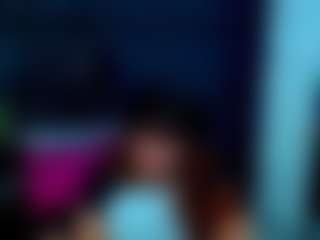 Live cam show with isalombardi - Green Eyes on Camsoda Late Night