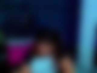 Live cam show with isalombardi - Gagging on CamwithHer