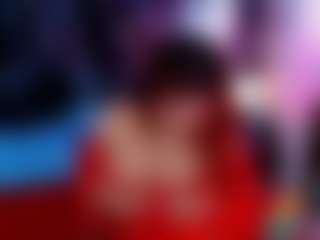 Live cam show with isalombardi - Asian Granny on https://playwithruby.com
