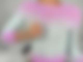 Live cam show with JessicaEbony - Smoking on sexylive.show