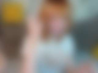 Live cam show with Lola - Lesbian on googirlz