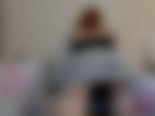 Live cam show with Lola - Red Hair on CamwithHer