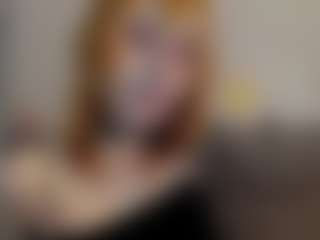 Live cam show with Lola - Lesbian on Dolls Live