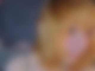 Live cam show with Lola - Joi on StripNow