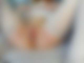 Live cam show with Lola - Dirty Talk on Dolls Live