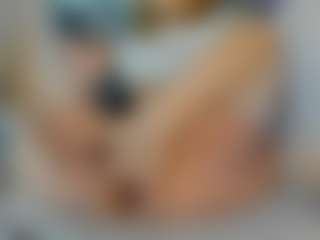 Live cam show with Lola - Spank on crypto-cams
