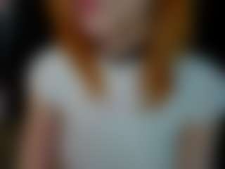 Live cam show with Lola - Green Eyes on Uber Horny