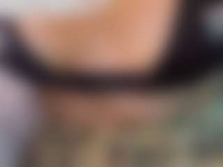Lola's Live Sex Cam Show