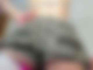 Lola's Live Sex Cam Show