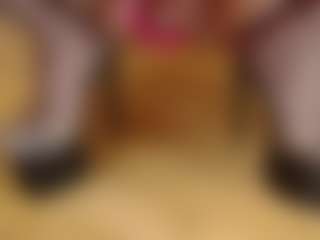 Live cam show with Mystres - Middle Aged on Camsoda