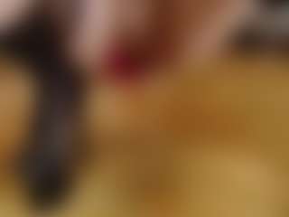 Live cam show with Mystres - Hairy on fapnchat