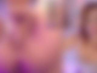 Live cam show with Valentina - Control on Milfs Live