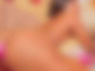 ebony-cutte's Live Sex Cam Show