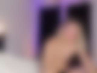 Elaiafranc's Live Sex Cam Show