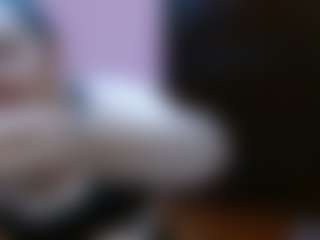 Live cam show with Nena-Jan - Lesbian on TottyGirls