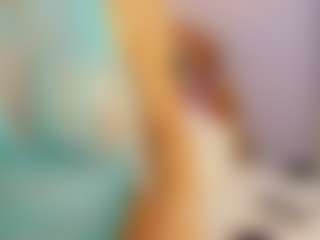 Live cam show with MadelaneCoote - Strapon on Hubzter Live