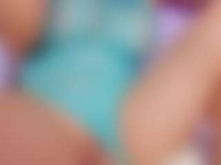 MadelaneCoote's Live Sex Cam Show