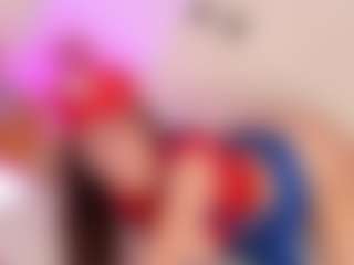 Live cam show with MadelaneCoote - Blonde Hair Toys on Camsoda