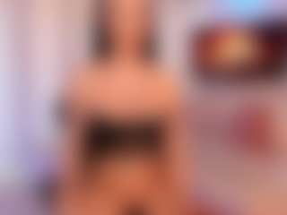 MissKendall's Live Sex Cam Show