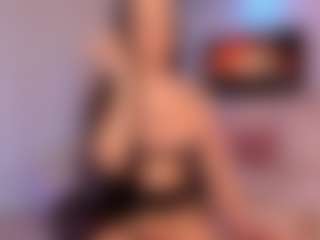 MissKendall's Live Sex Cam Show