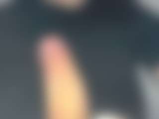 biggentleman23's Live Sex Cam Show