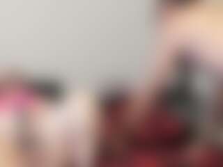 chubbyshygirl92's Live Sex Cam Show