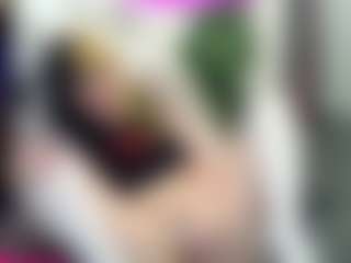 evieestonee's Live Sex Cam Show