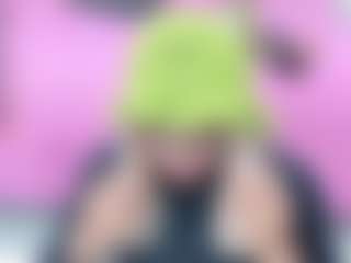 Live cam show with SAFIRO-AGATA - Black Shaved Pussy on Camsoda Late Night