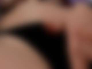 Vivi's Live Sex Cam Show