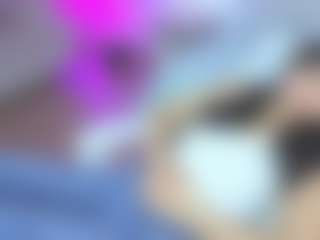 Live cam show with Eliie-Ruizz - Innocent on testsause.com