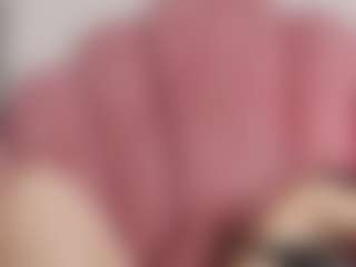 Live cam show with Kathix-wet - Upskirt on Chatstar