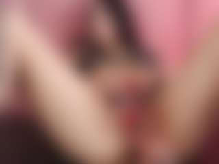 Live cam show with Kathix-wet - Nipple Piercings on SmokeAndPoke