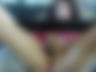 lauramonolo's Live Sex Cam Show
