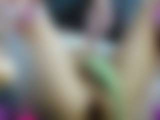 lauramonolo's Live Sex Cam Show