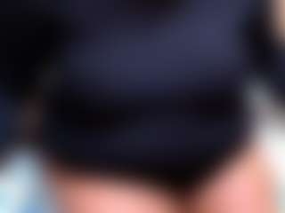 MatureNesh's Live Sex Cam Show