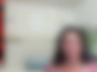 Live cam show with Miiranda-vega - Smoking on https://playwithruby.com