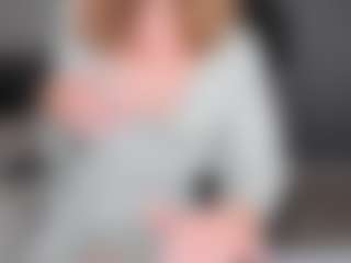 Live cam show with Katemoo - Blonde Hair Teen (18+) on liverealitysex.com