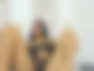 Live cam show with dalila30x - Facial on TeamSkeetLive