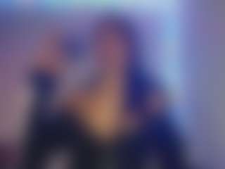 Live cam show with Laurens Sophia - Drinking on Strip Flash - Live Sex Shows