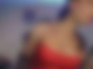 Live cam show with Laurens Sophia - Smoking on CamSextacy