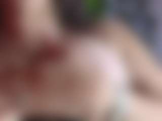 anymour's Live Sex Cam Show
