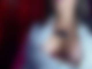 anymour's Live Sex Cam Show