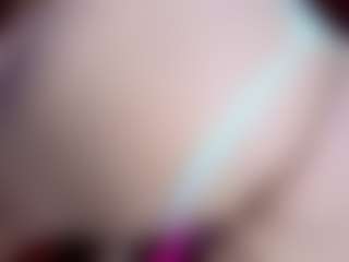 anymour's Live Sex Cam Show
