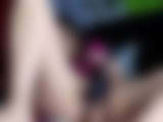 anymour's Live Sex Cam Show