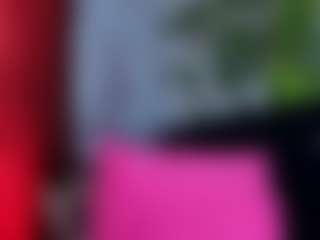 anymour MILF webcam performer live streaming