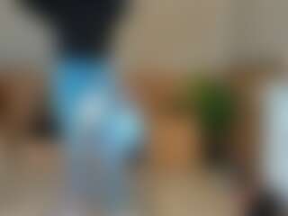 Monique-Lee's Live Sex Cam Show